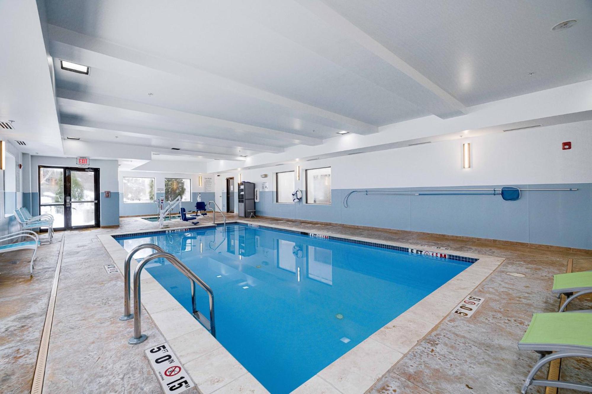 Holiday Inn Express Wilkes Barre East By Ihg Dış mekan fotoğraf