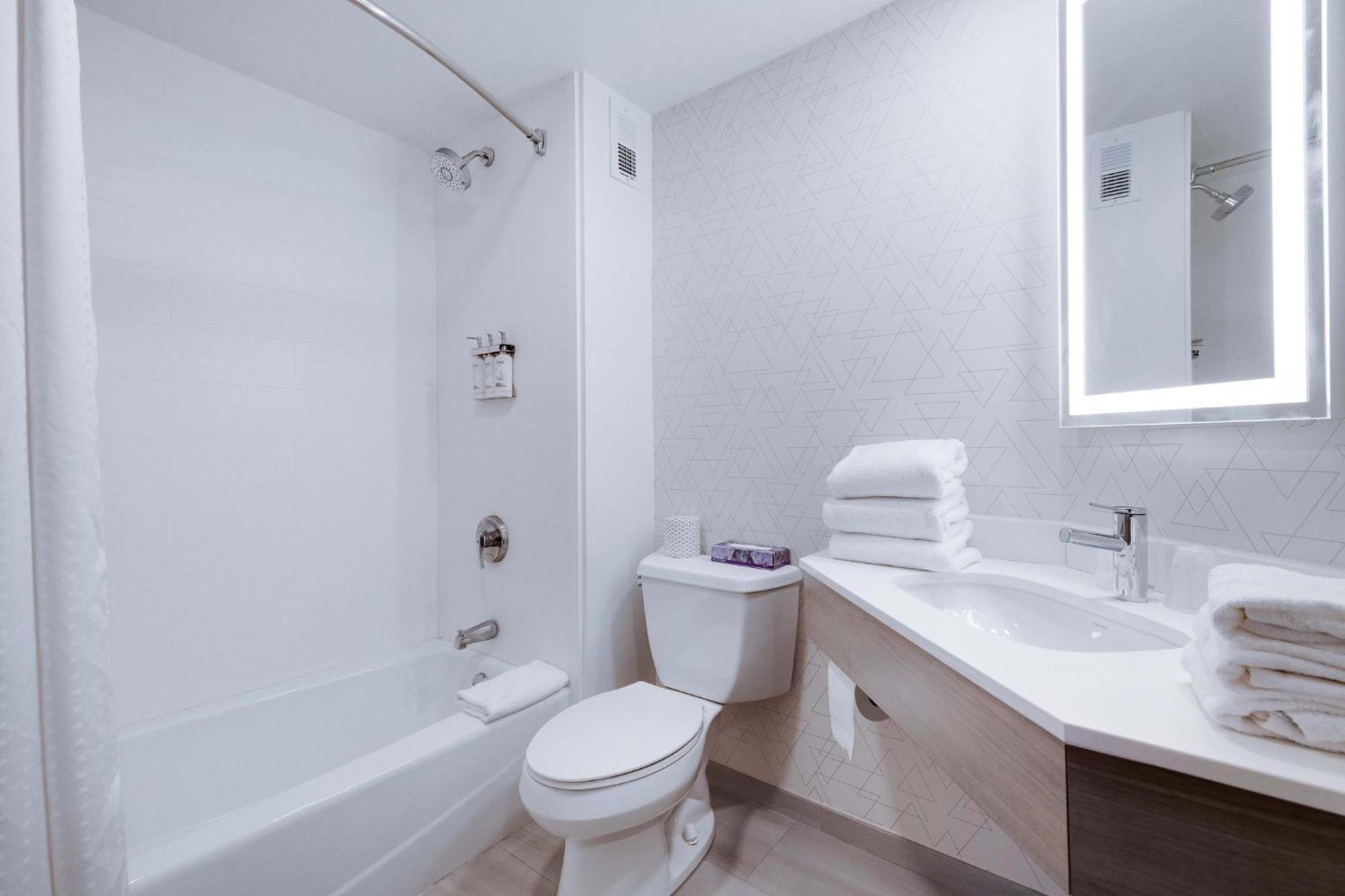 Holiday Inn Express Wilkes Barre East By Ihg Dış mekan fotoğraf